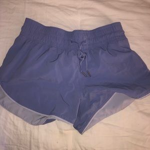 LULU LEMON Reversible Shorts Size 4